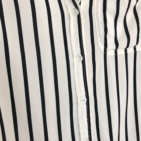 Velvet Heart Elisa Striped Button Down Blouse Sz S - Picture 6 of 7